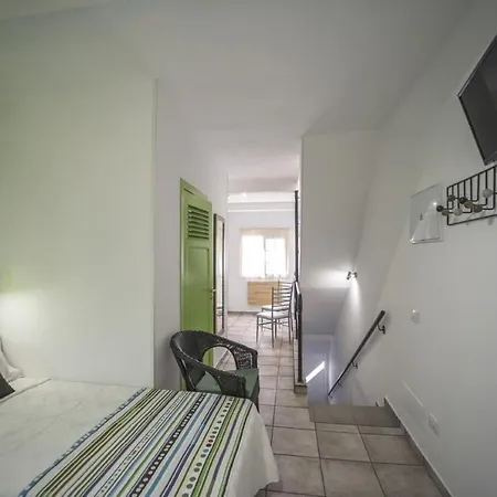 Daire Apartamento Parada A Playa De Santiago
